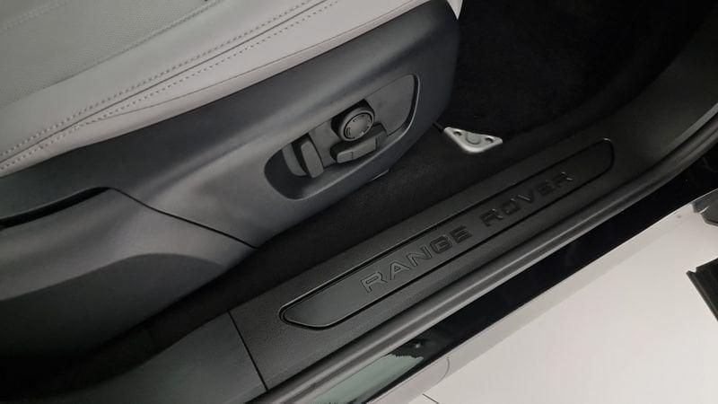 Land Rover Range Rover Evoque 2.0 D163 MHEV R-Dynamic SE AWD auto N1 Autocarro
