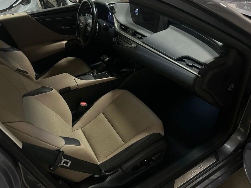 Lexus ES ES Hybrid Business