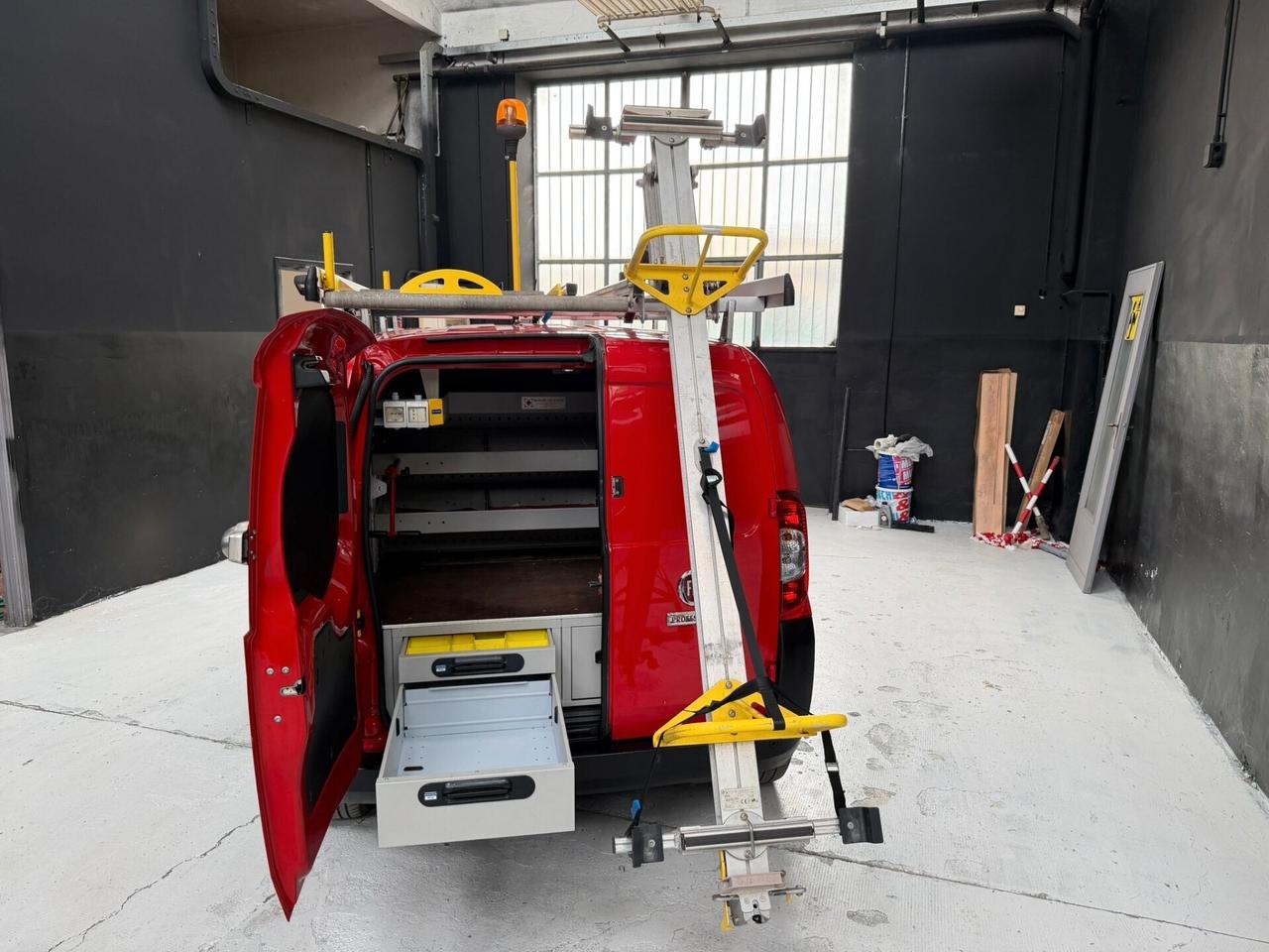 Fiat Fiorino 1.3 MJT 95CV Cargo Adventure OFFICINA MOBILE, IVA ESPOSTA!!