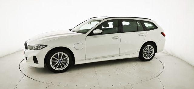BMW 320 e Touring CAMBIO AUTOMATICO
