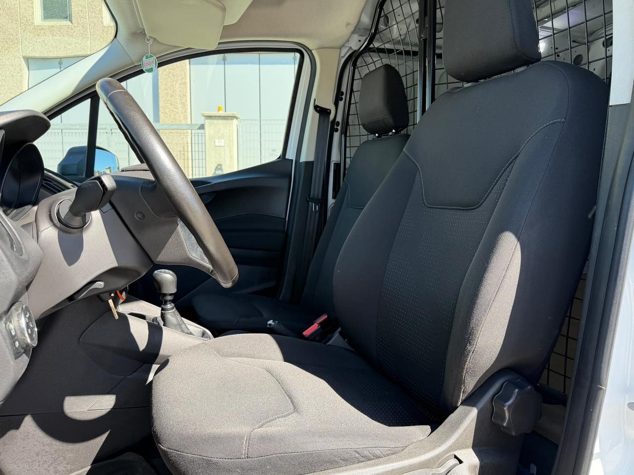 Ford Transit Courier 2021 Diesel