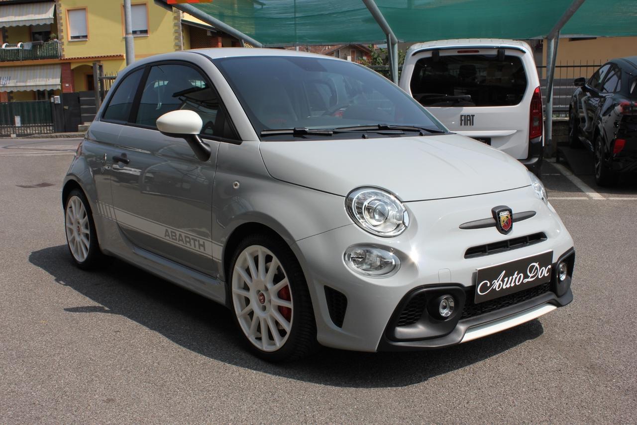 Abarth 595 1.4 Turbo T-Jet 180 CV Esseesse