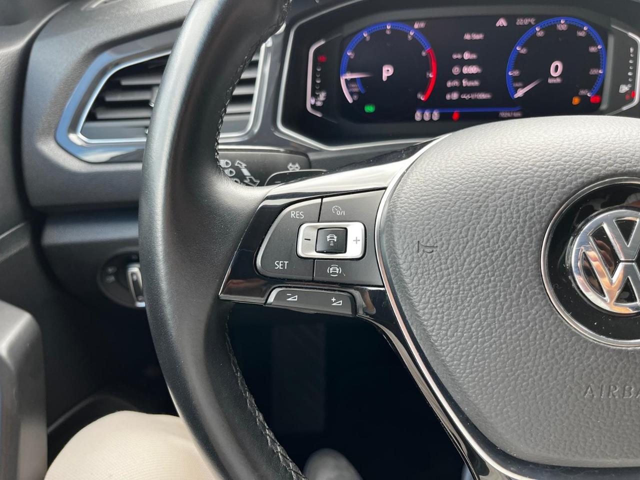 Volkswagen T-Roc 1.5 tsi advanced dsg
