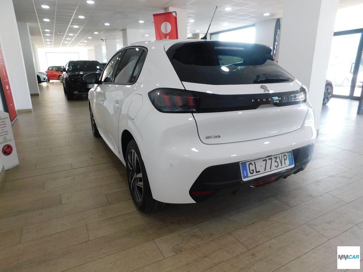 PEUGEOT - 208 - BlueHDi 100 S&S 5p. Allure Navi Pack