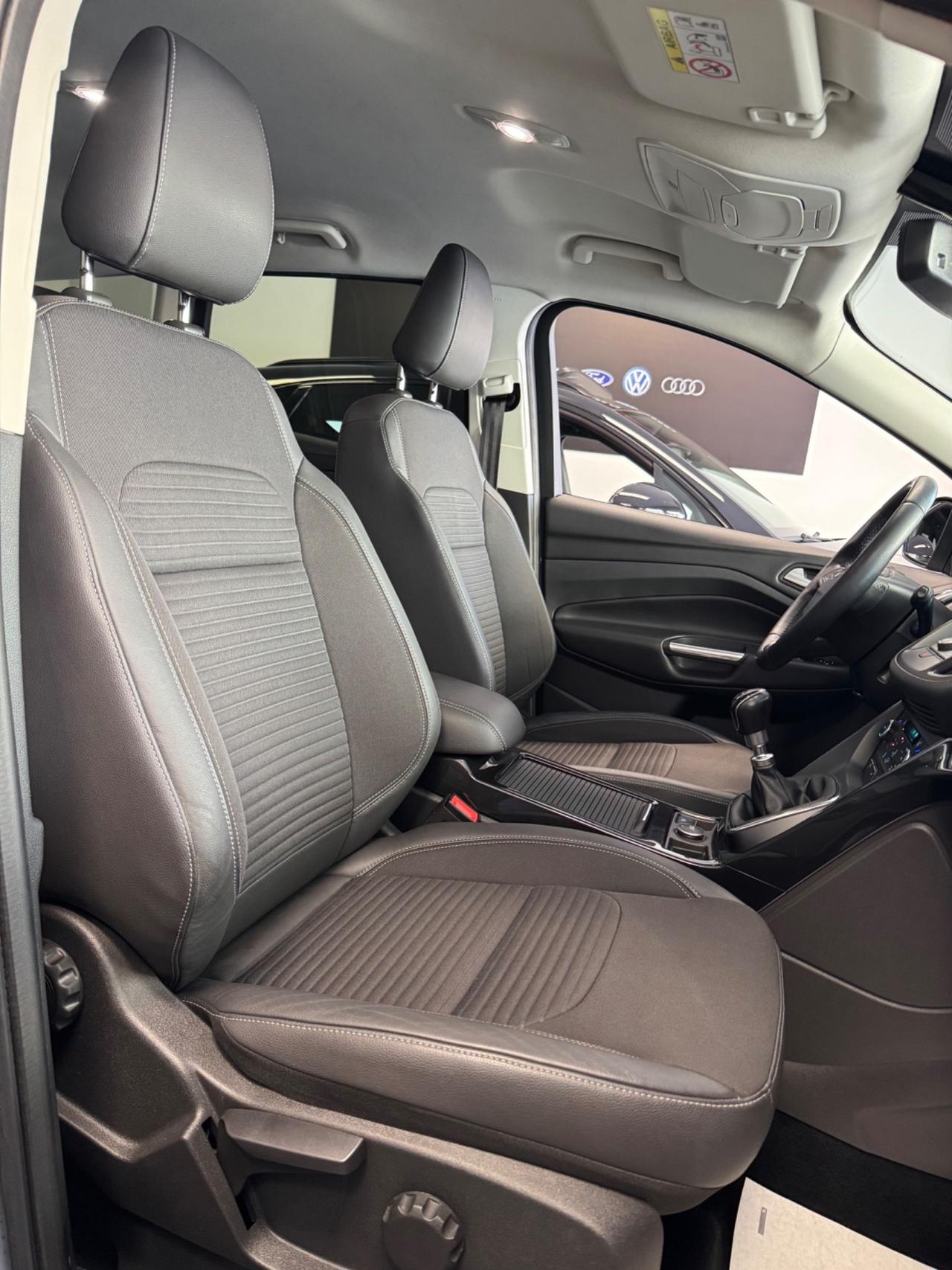 Ford Kuga 1.5 TDCI 120 CV Titanium Finanziabile