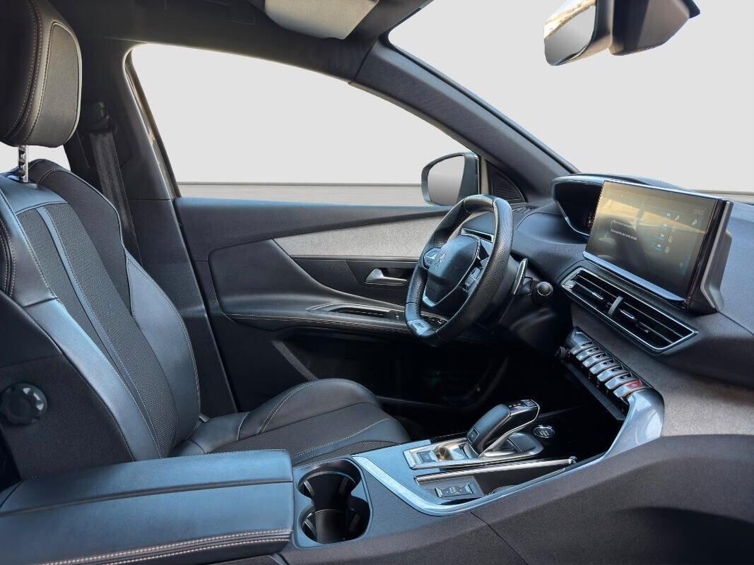 Peugeot 3008 BlueHDi 130 EAT8 GT 2022