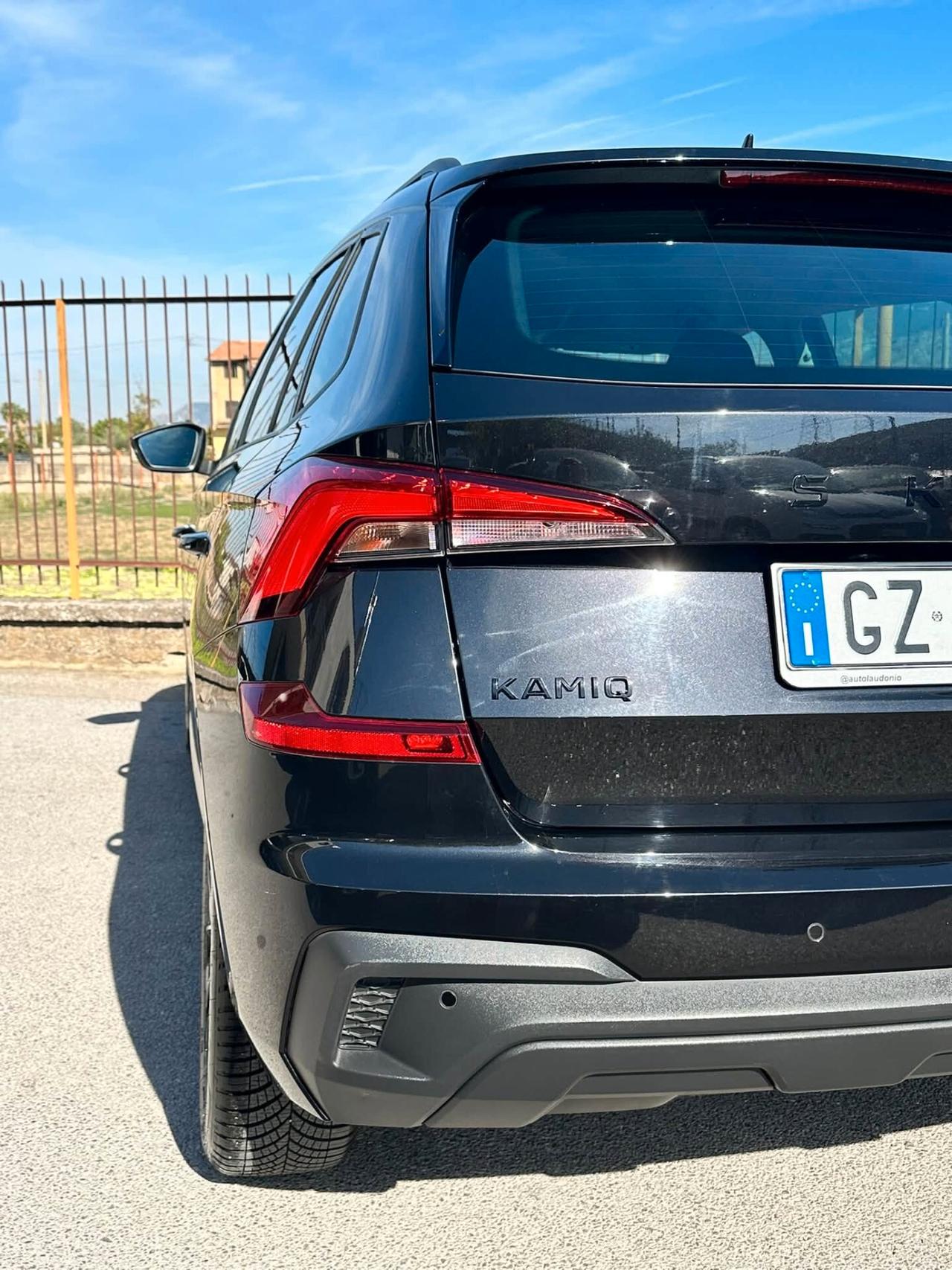 Skoda Kamiq 1.0 TSI 115 CV DSG Black Dots