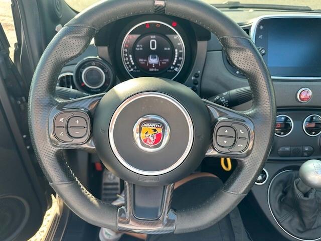 Abarth 595 C 1.4 Turbo T-Jet 180 CV Esseesse