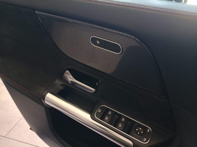 MERCEDES-BENZ GLA 200 d Automatic Premium AMG