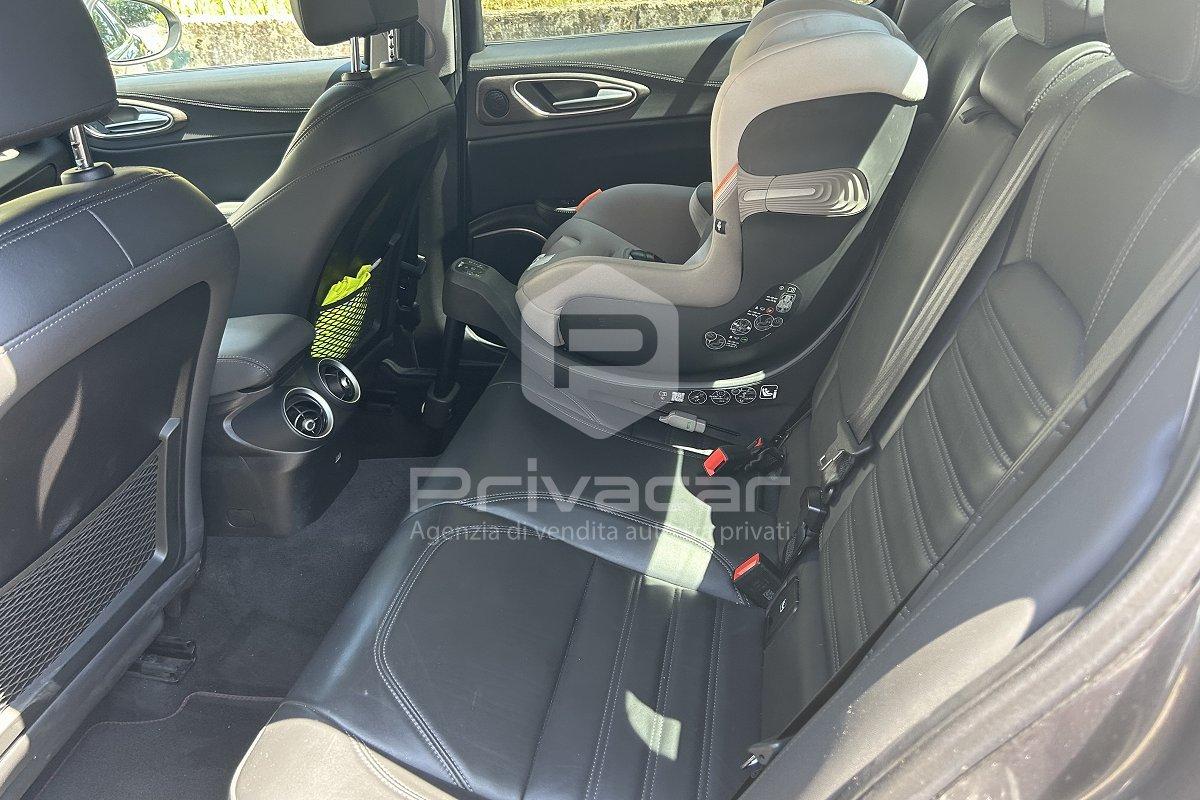 ALFA ROMEO Giulia 2.2 Turbodiesel 190 CV AT8 Ti