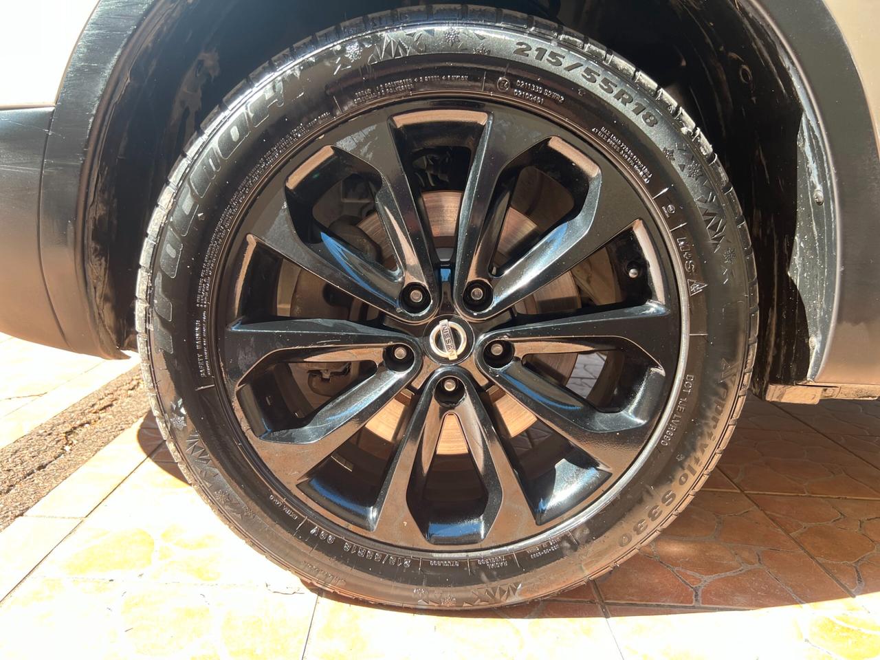 Nissan Qashqai+2 2.0 dCi DPF 4WD n-tec TETTO