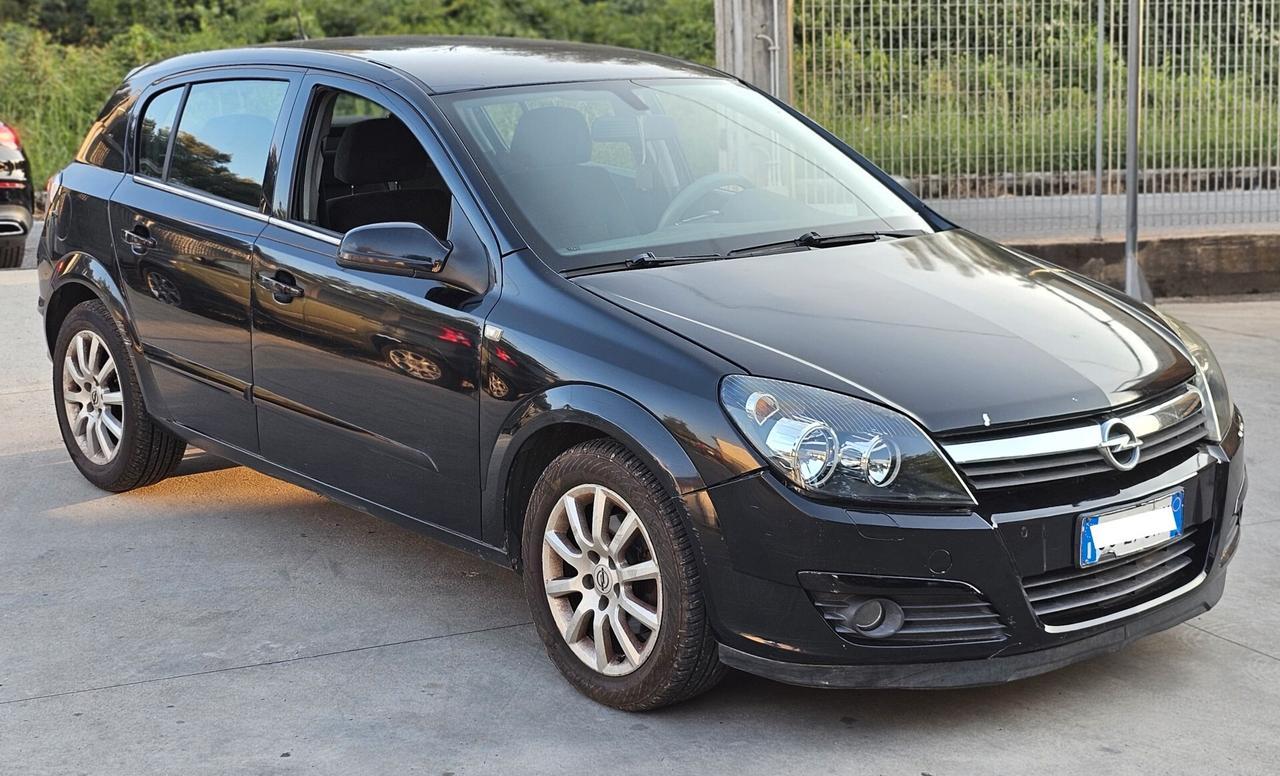 Opel Astra 1.7 CDTI Cosmo 5p 2005