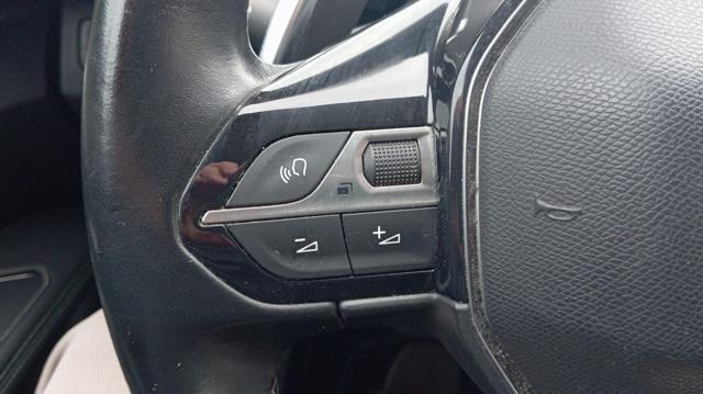 PEUGEOT 3008 *PROMO* BlueHDi 130 S&S EAT8 Allure