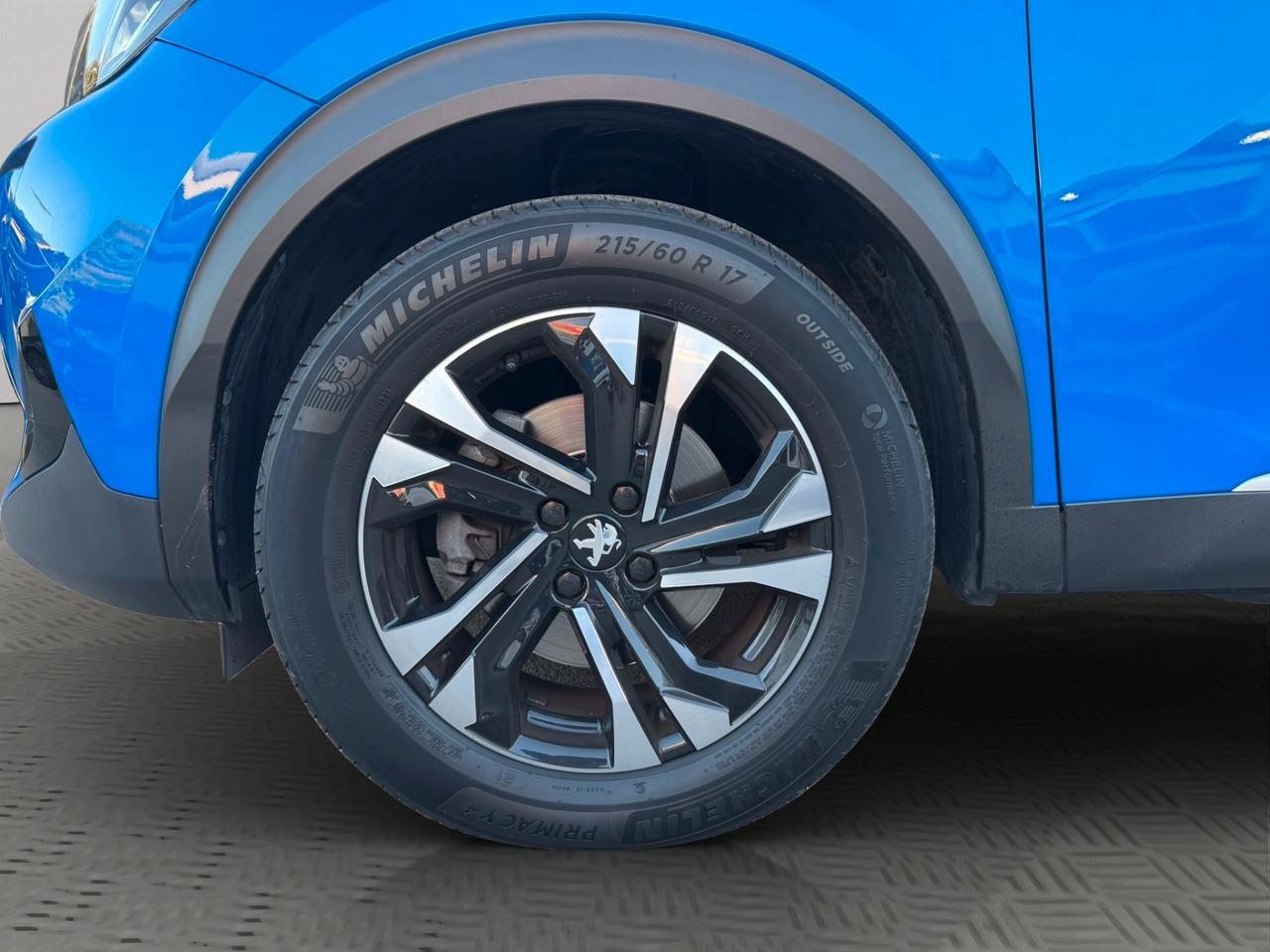 Peugeot 2008 BlueHDi 130 S&S EAT8 Allure Pack