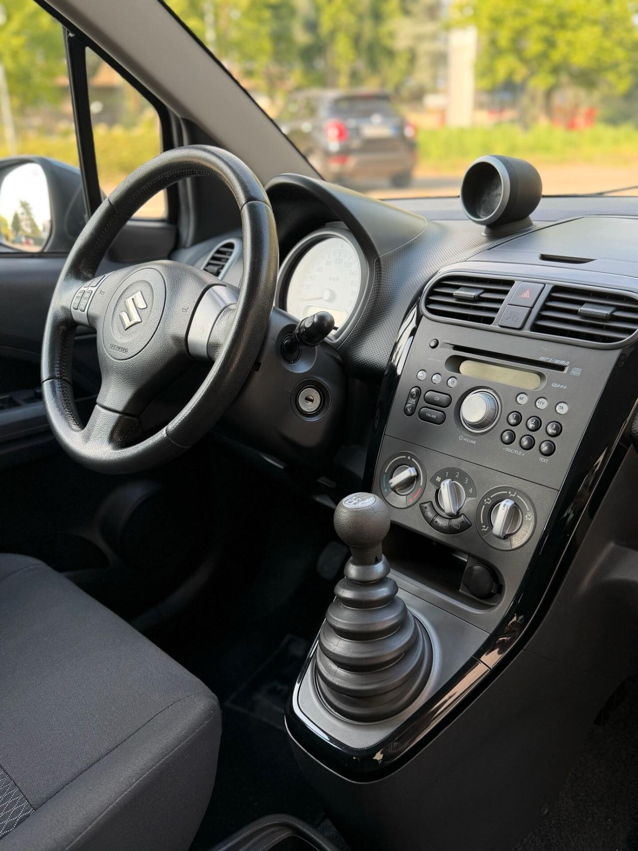 Suzuki Splash 1.0 VVT GL