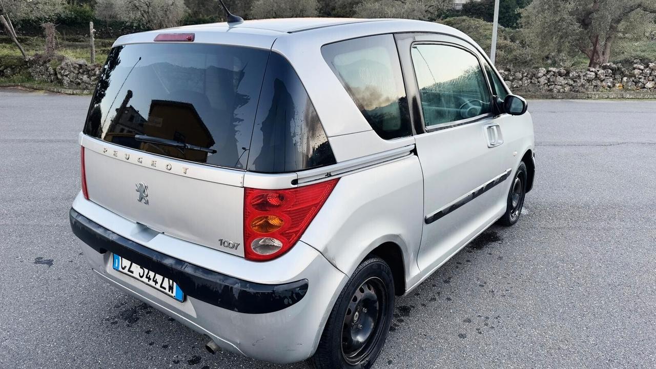 Peugeot 1007 1.4 HDi