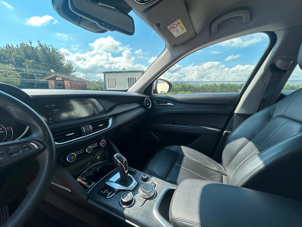 Alfa Romeo Stelvio 2.2 Turbodiesel AUTOCARRO 5 POSTI (N1) 160 CV AT8 RWD Business € 14.800 + IVA