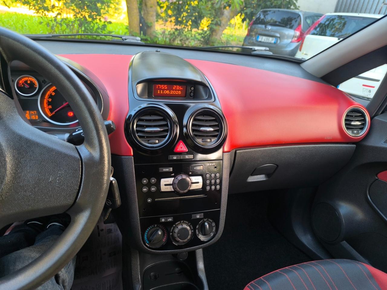 Opel Corsa 1.2 3 porte Enjoy