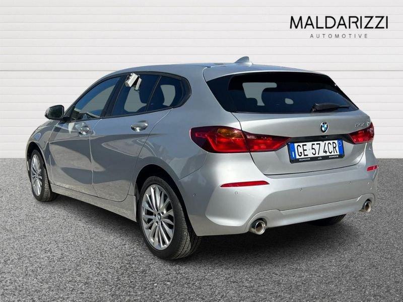 BMW Serie 1 F40 118d Business Advantage auto