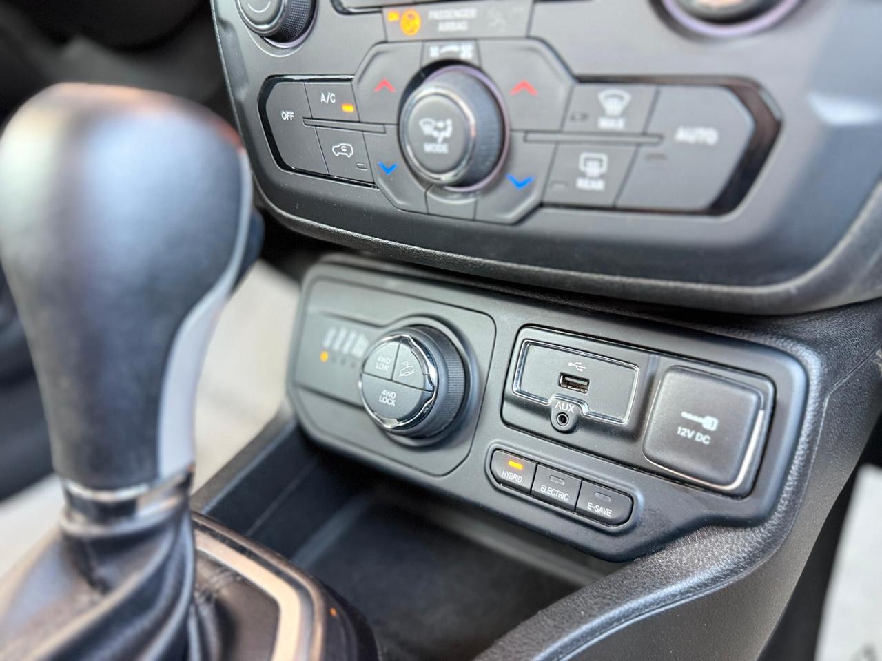 Jeep Renegade 1.3 T4 240CV PHEV 4xe AT6 Trailhawk