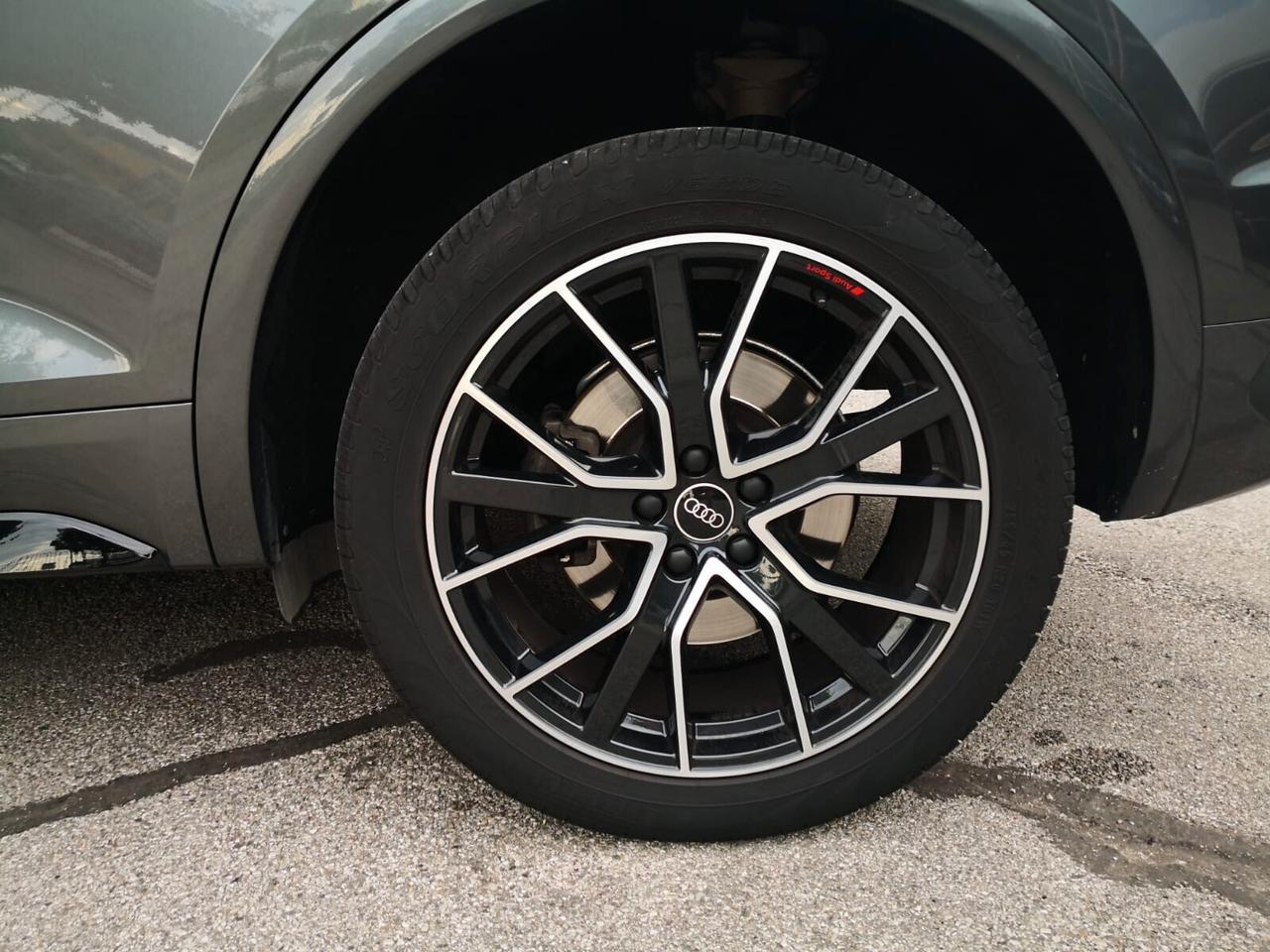 Audi Q5 SPB Sportback 40 TDI quattro S tronic line