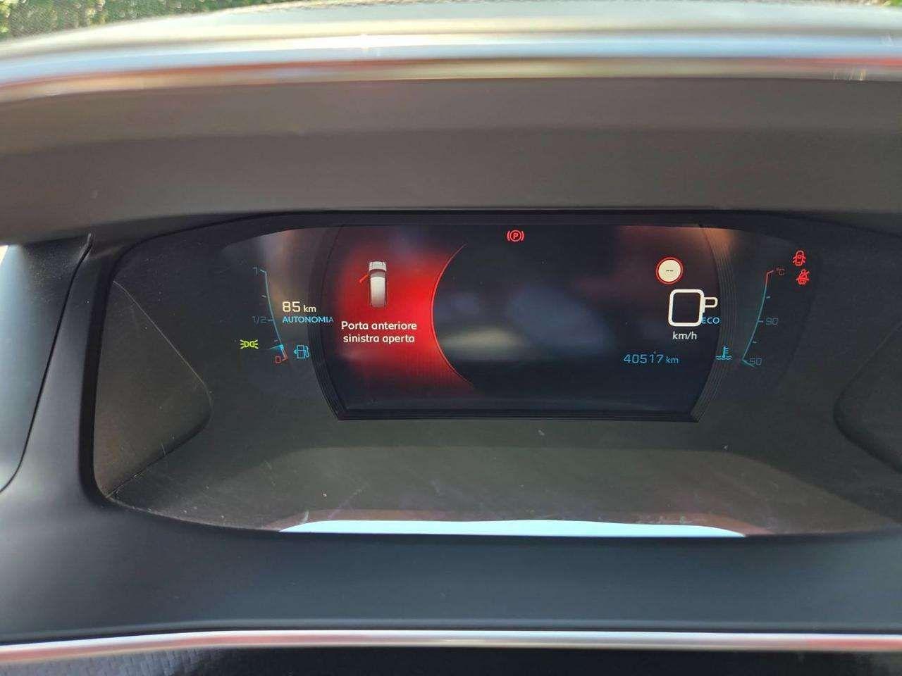 Peugeot 2008 BlueHDi 130 S&S EAT8 GT
