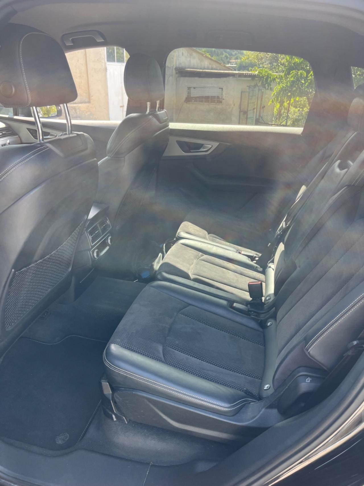 Audi Q7 3.0 TDI 218 CV ultra quattro tiptronic