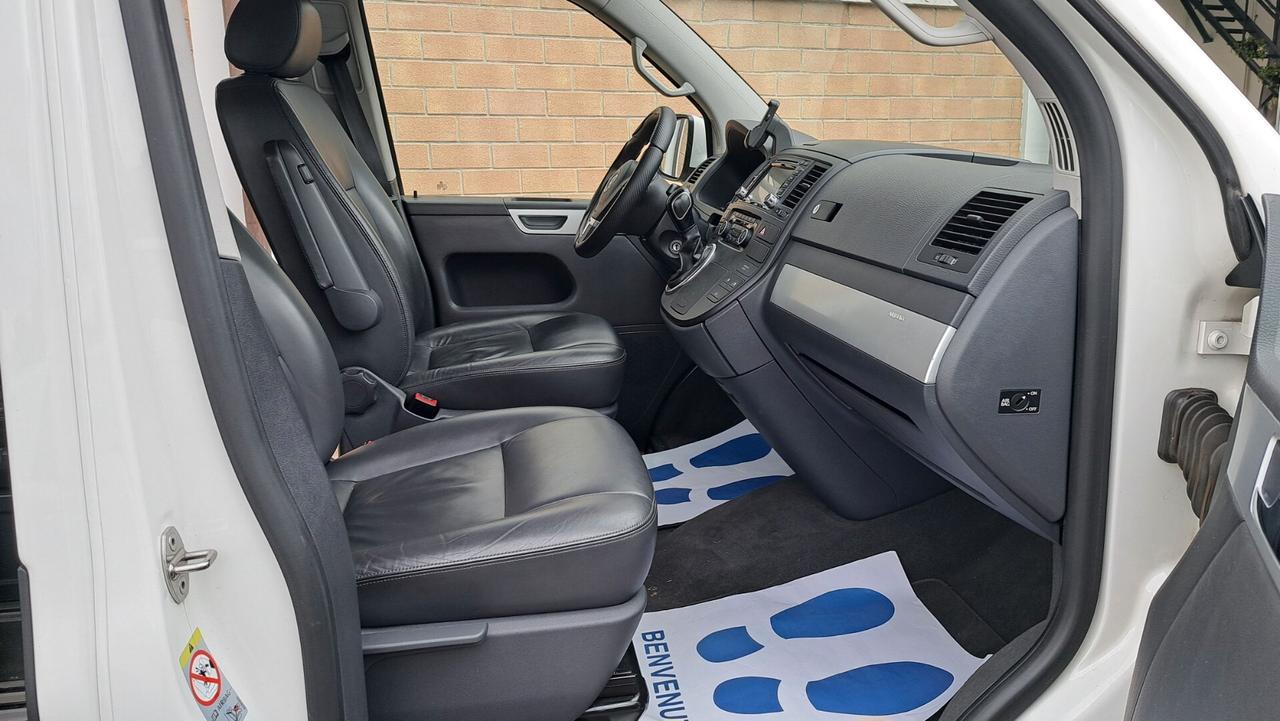 Volkswagen Multivan 2.0 BiTDI 180CV DSG 7 Posti