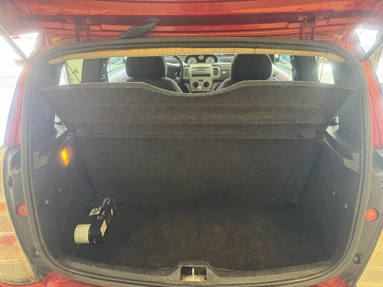 Lancia Ypsilon 1.2 GAS GPL