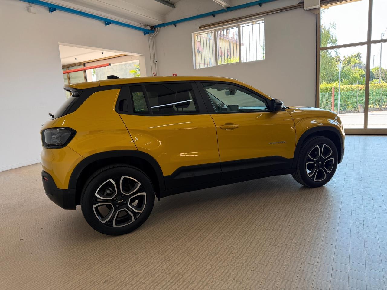 Jeep Avenger 1.2 Turbo 100 CV Summit 2025 Neopatentati Km 18000