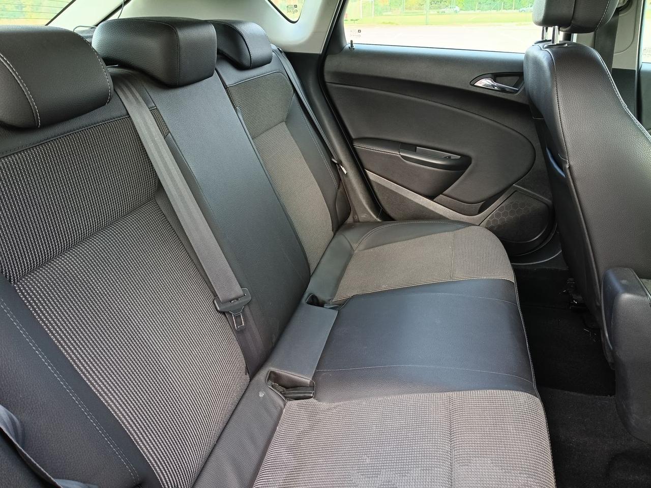 Opel Astra Cosmo 1.6 CDTI #50878