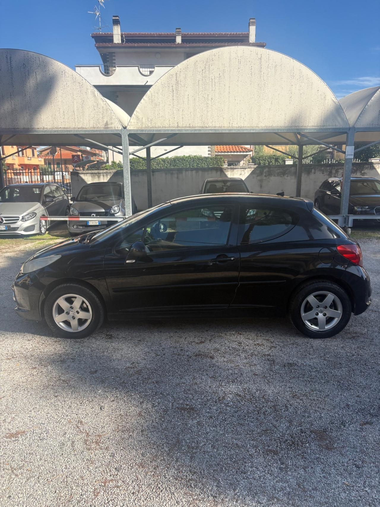 Peugeot 207 1.6 HDi 90CV 3p. XS