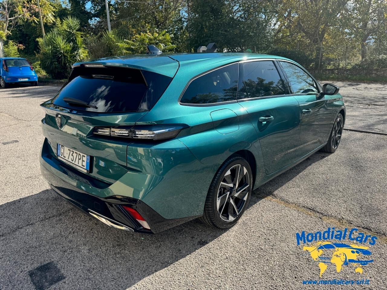 Peugeot 308 BlueHDi 130 S&S EAT8 SW Allure