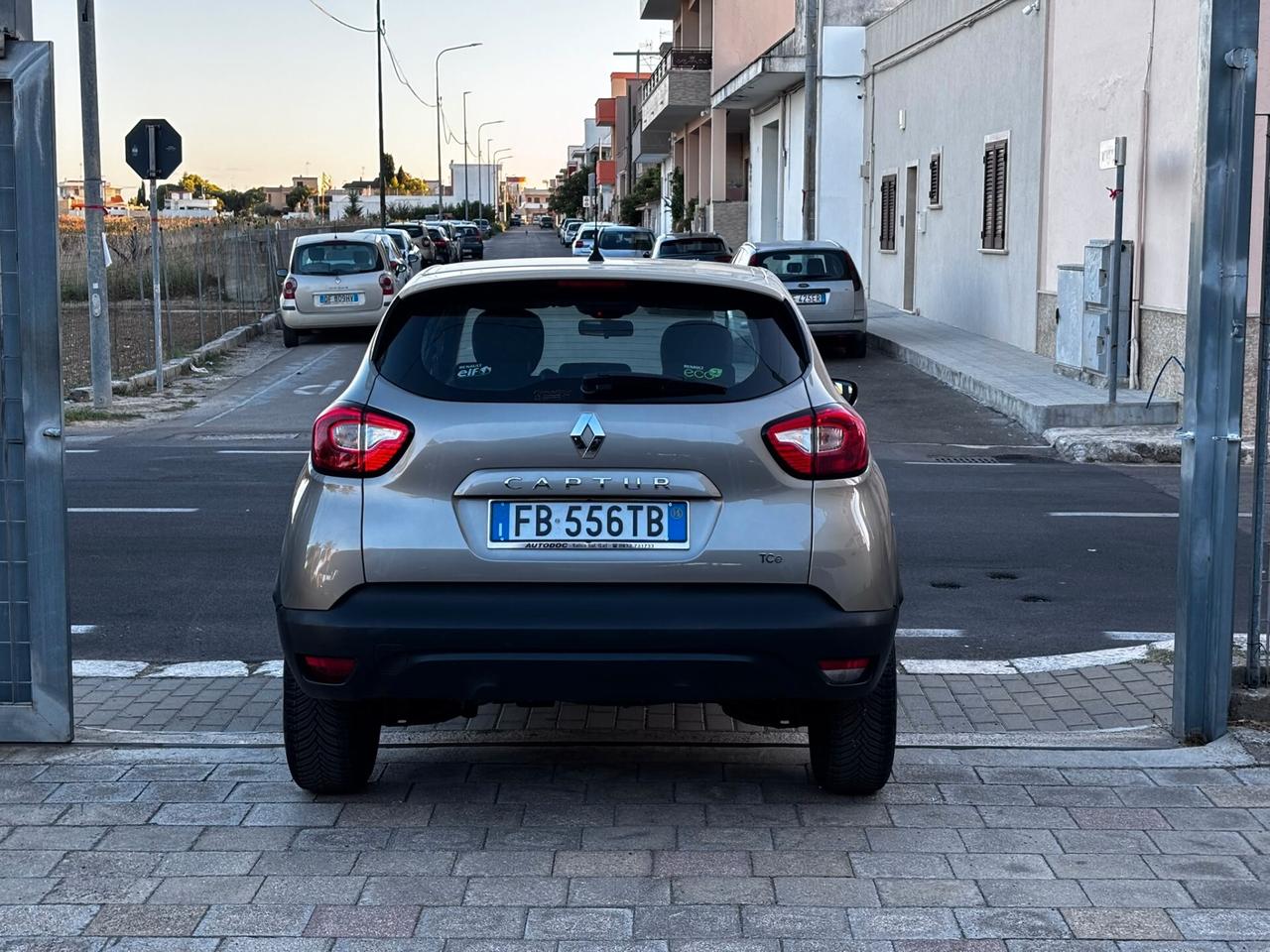 Renault Captur 0.9 TCe 90cv Energy Life - 2015