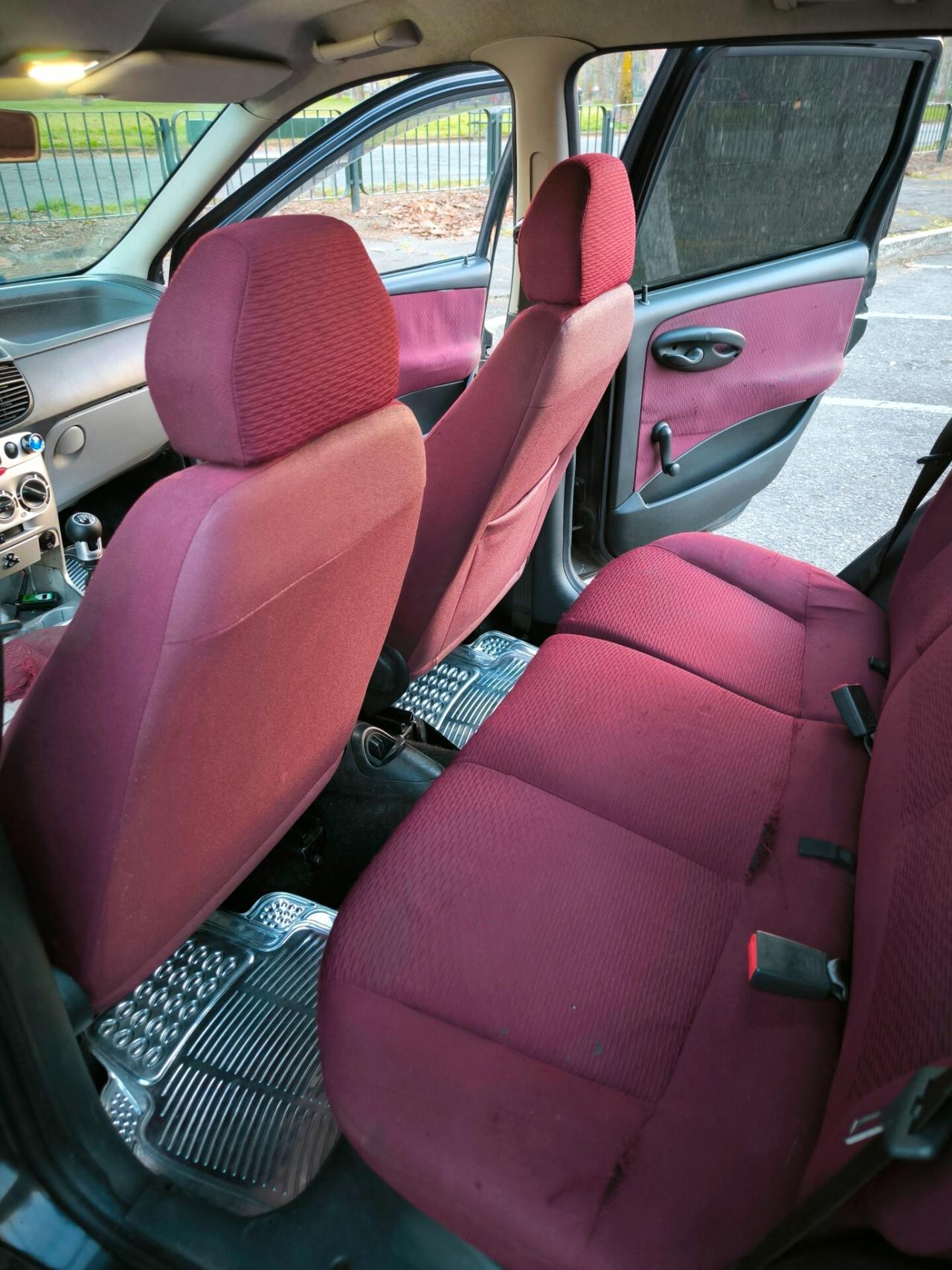 Fiat Punto STILE SPORTIVO