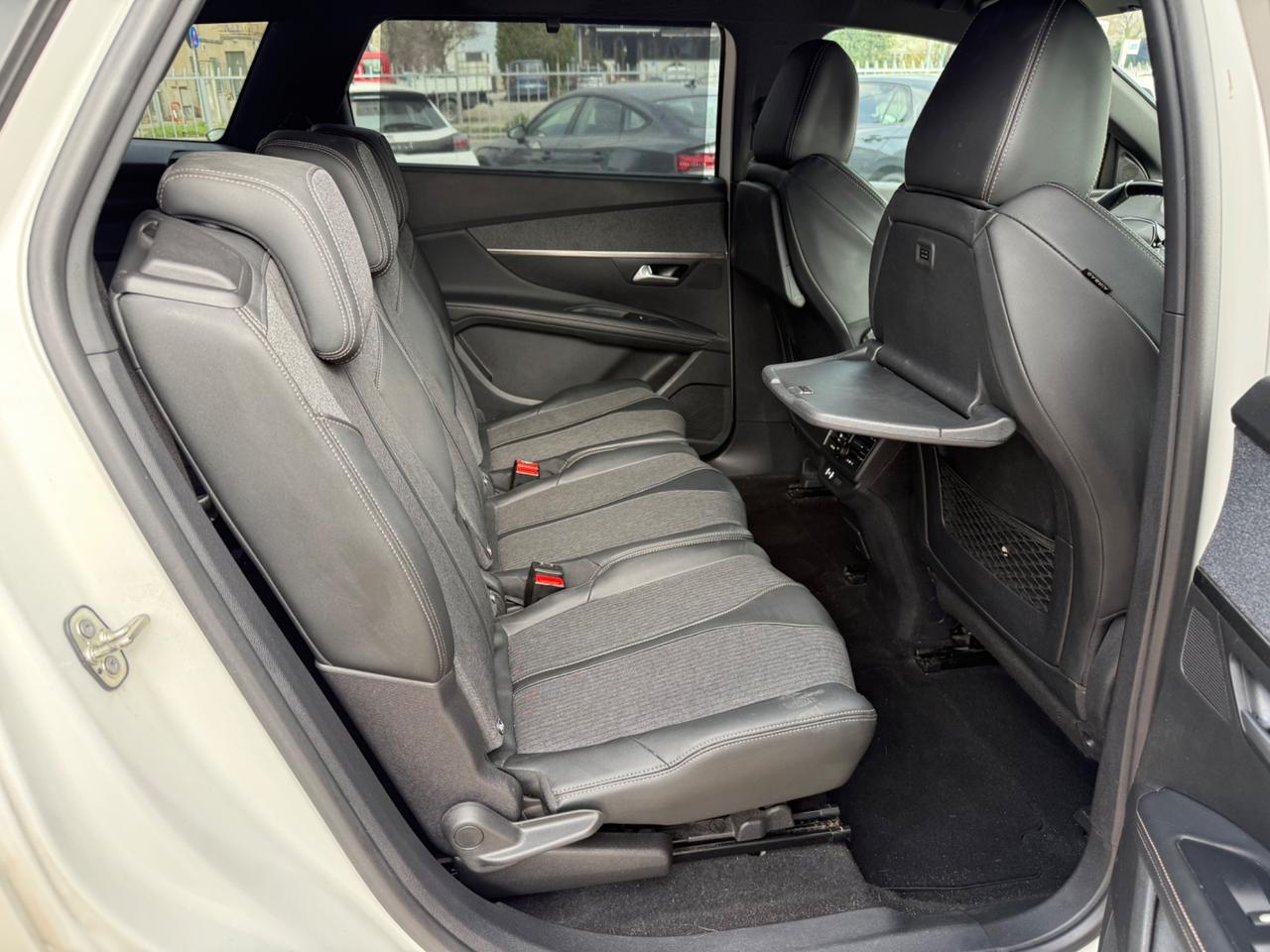 Peugeot 5008 BlueHDi 130 S&S EAT8 GT Line OK NEOPATENTATI