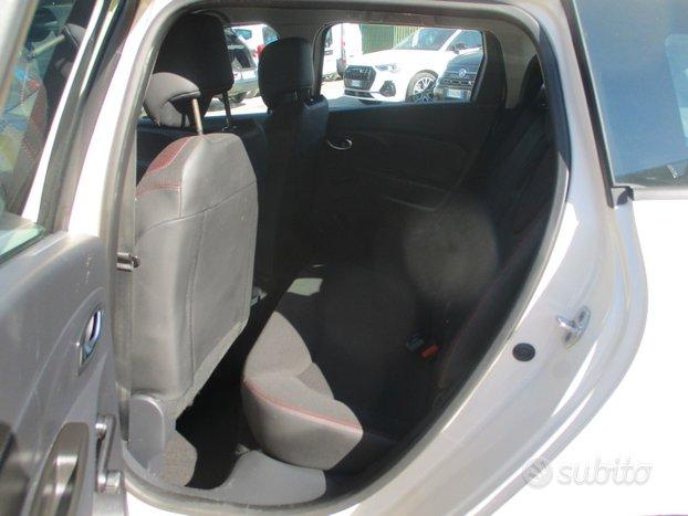 RENAULT CLIO SPORTER 1.2 EURO 6 BENZINA +600.00 GPL NUOVO