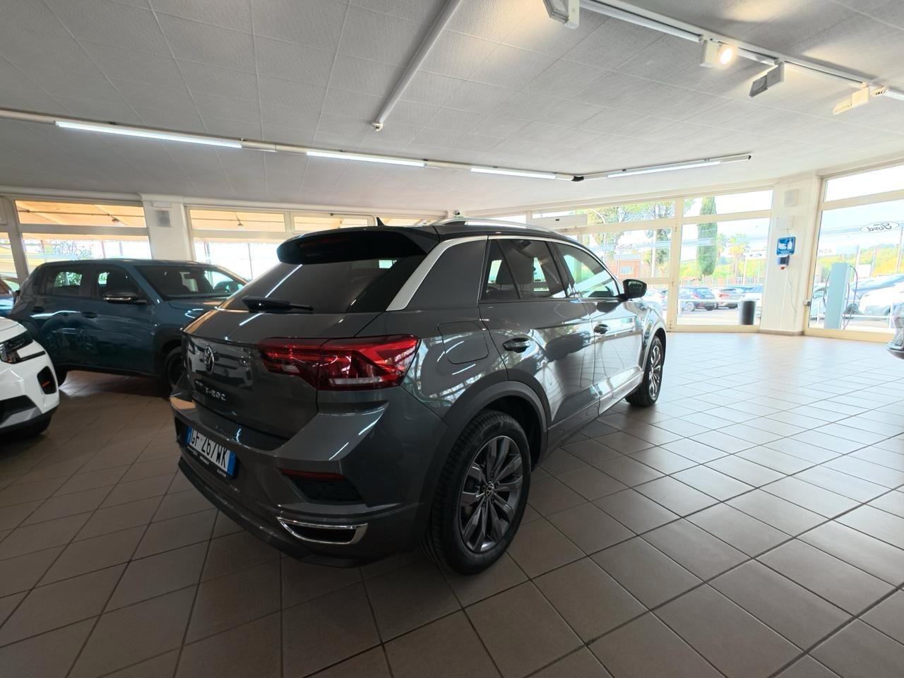 Volkswagen T-Roc 1.5 TSI ACT DSG R-line BlueMotion Technology