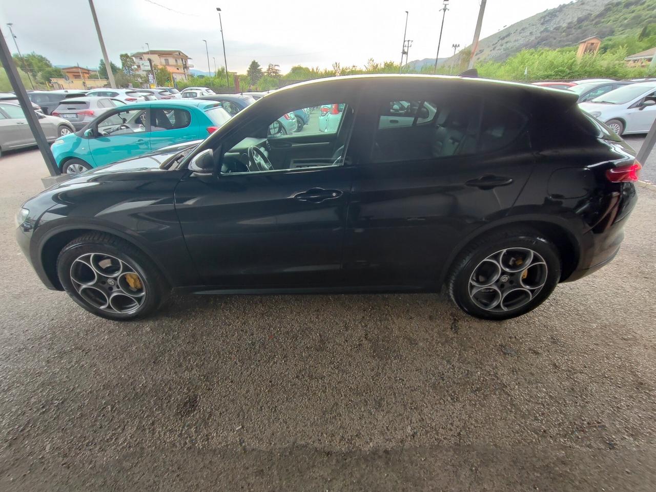 Alfa Romeo Stelvio 2.2 Turbodiesel 210 CV AT8 Q4 Super