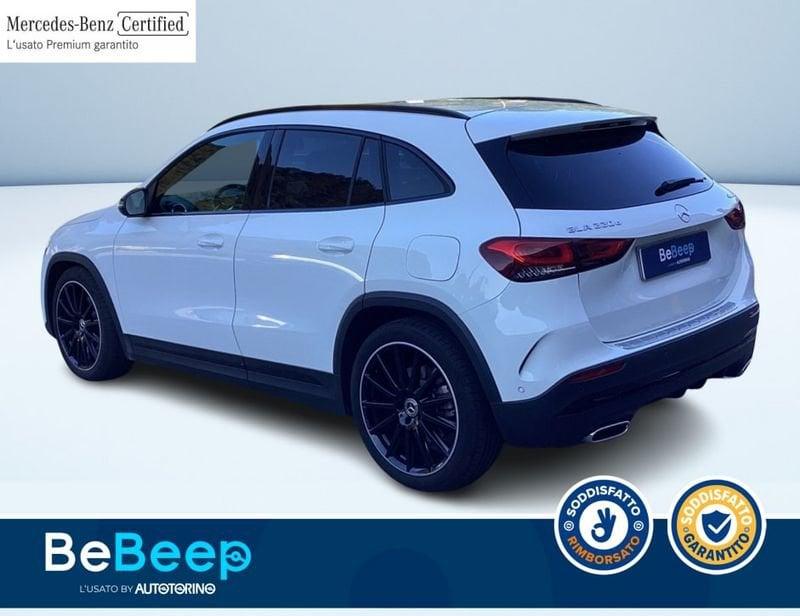 Mercedes-Benz GLA 220 D PREMIUM 4MATIC AUTO