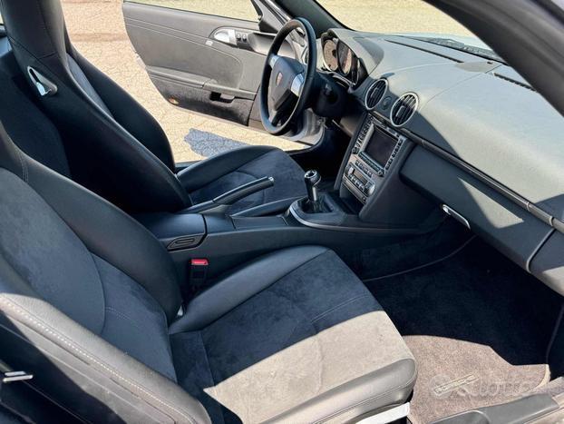 PORSCHE Cayman 2.7