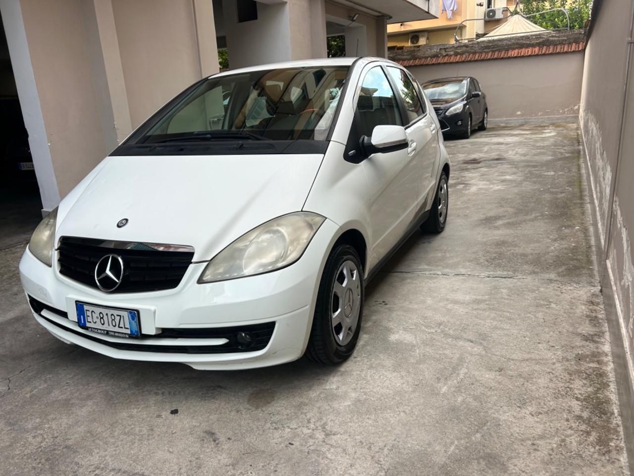 Mercedes-benz A 160 A 160 CDI BlueEFFICIENCY Elegance