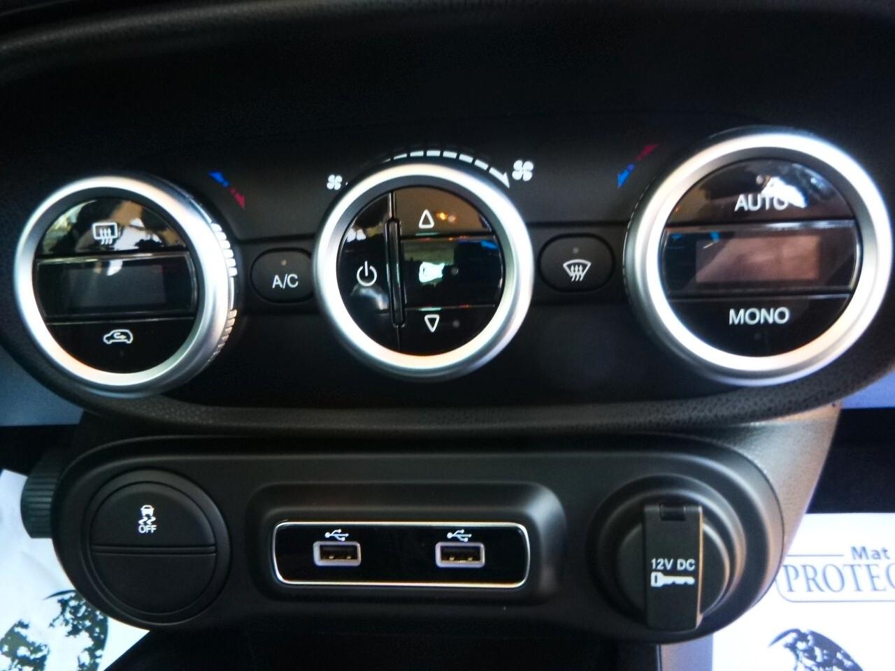 Fiat 500L 1.4 95 CV S&S Cross