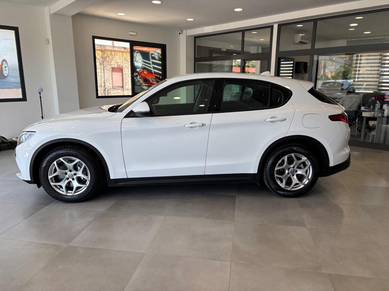 Alfa Romeo Stelvio 2.2 Turbodiesel 190 CV AT8 Q4 Business