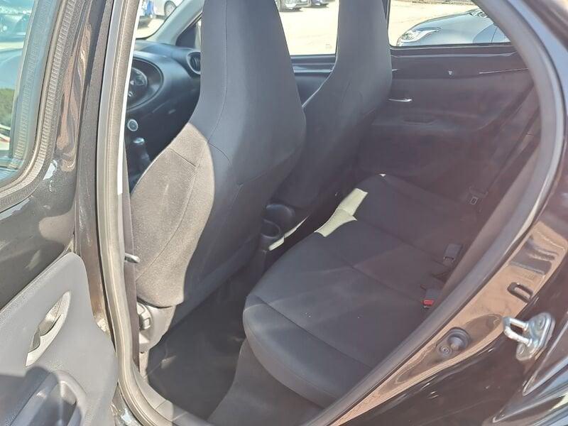 Toyota Aygo X 1.0B (72 CV) Active