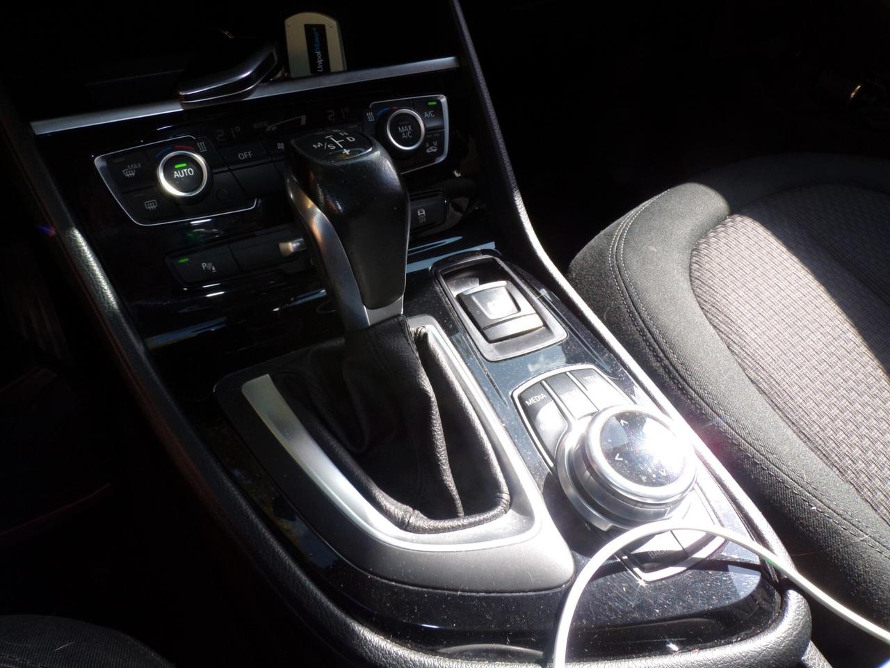 Bmw 2er Active Tourer 218d Cambio Automatico, Clima Bi-Zona, Cerchi in Lega