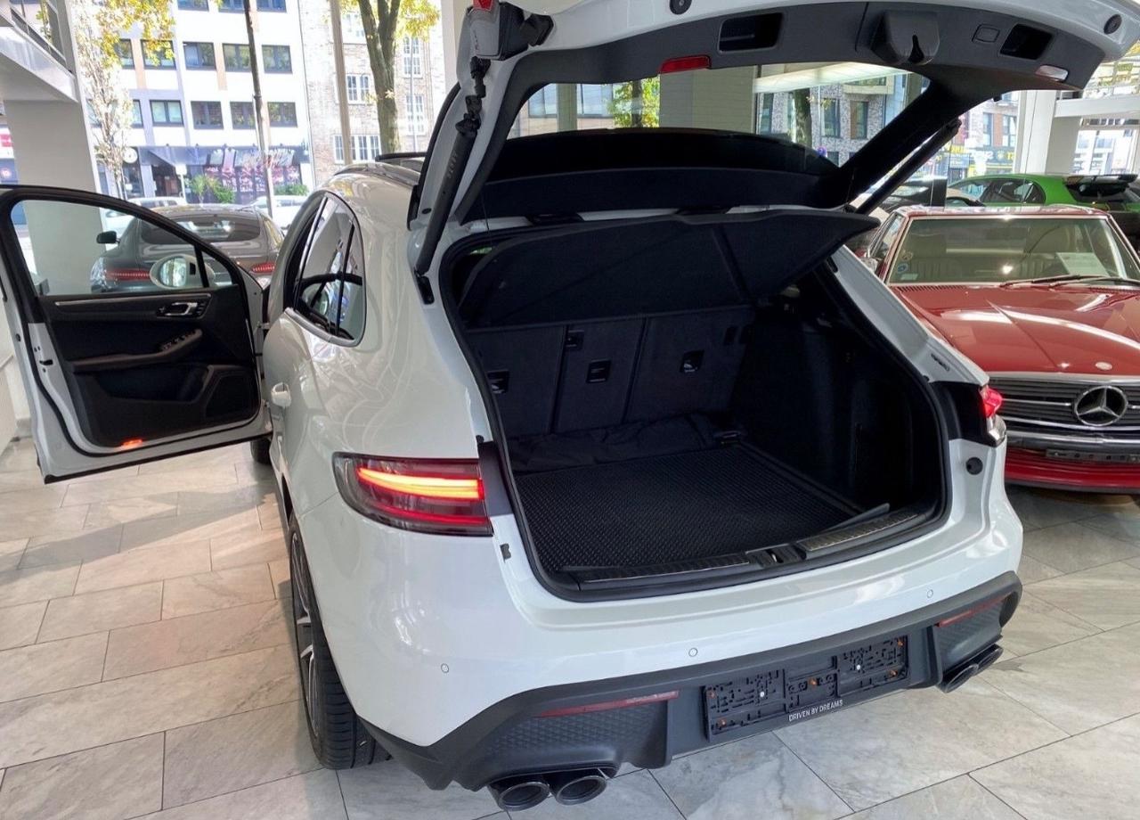 Porsche Macan 2.0 Turbo Benzina Nuovo modello 265cv