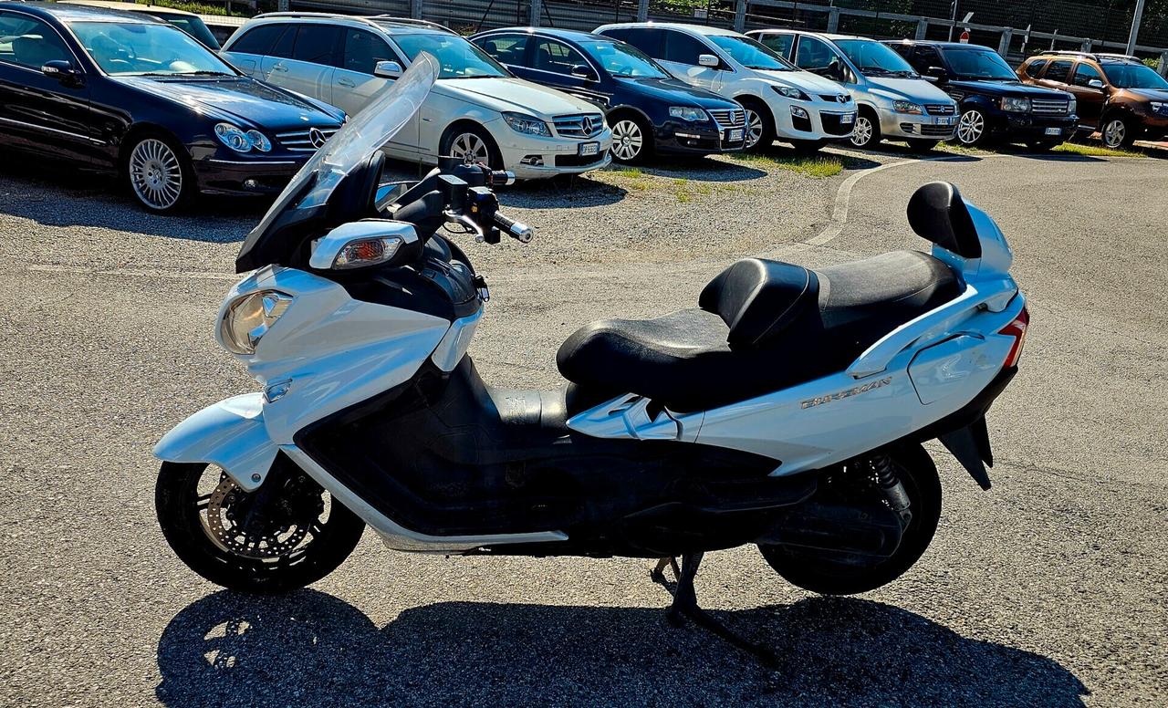Suzuki Burgman 650