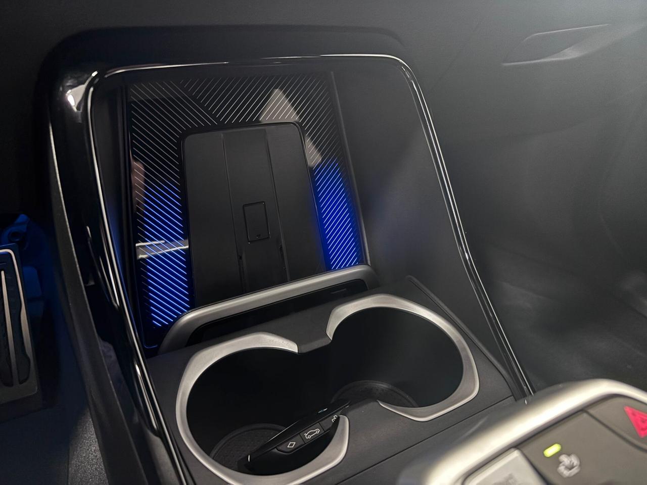 BMW X2 SDRIVE 18D M-SPORT ICONIC GLOW IVA DED