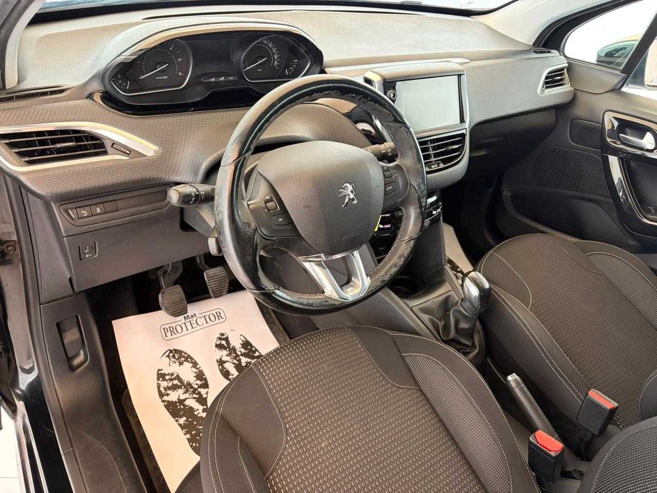 Peugeot 208 BlueHDi 75CV 5 porte Allure - NEOPATENTATI